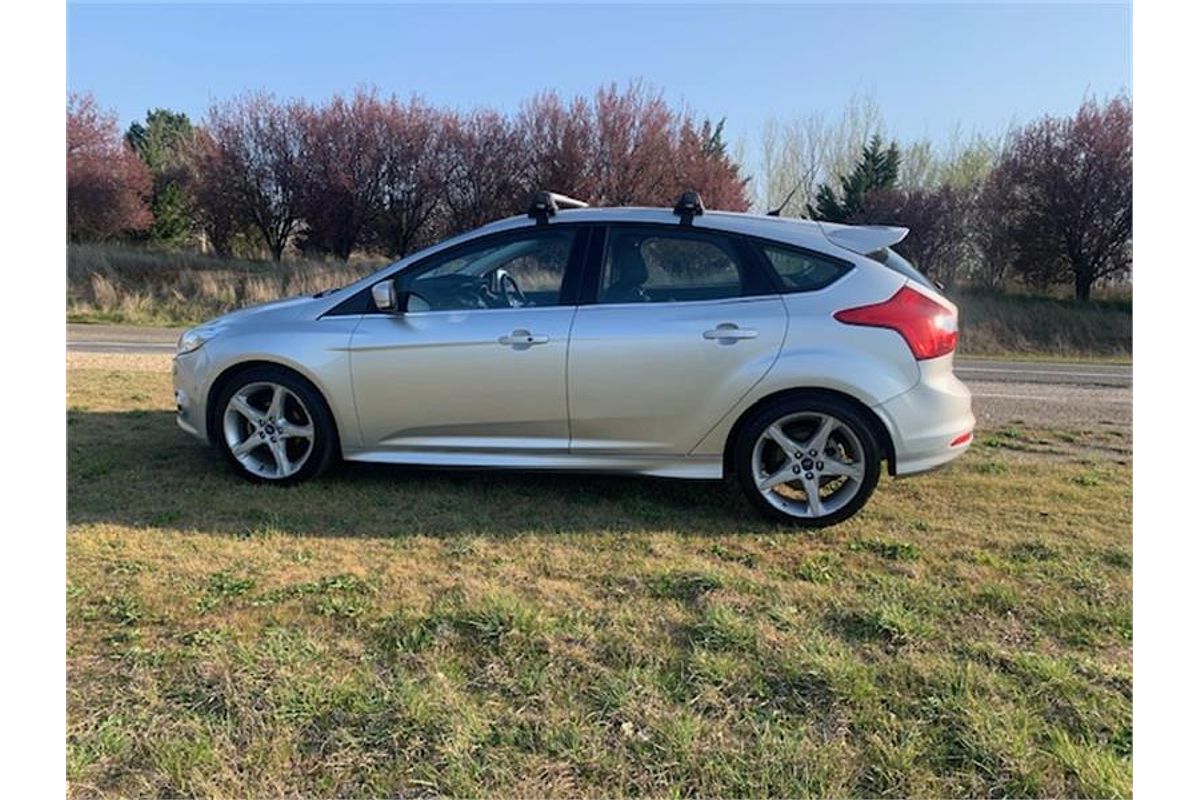 2012 Ford FOCUS TITANIUM LW