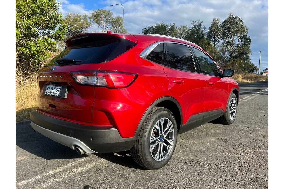 2022 Ford Escape ZH