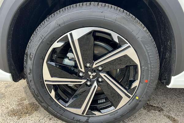 2024 Mitsubishi Eclipse Cross PHEV Exceed YB