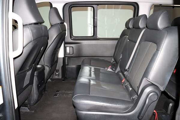 2022 Hyundai STARIA Highlander US4.V1