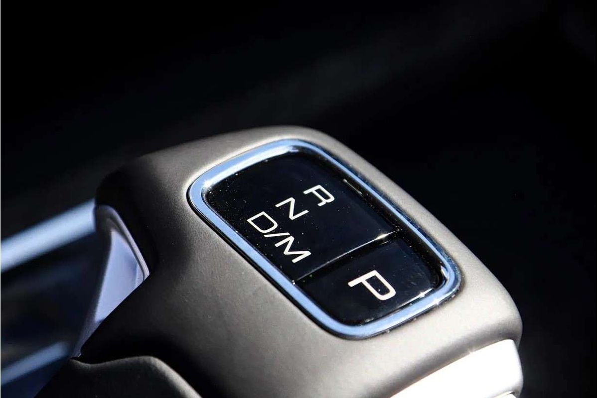 2024 GWM Tank 500 Ultra Hybrid P03