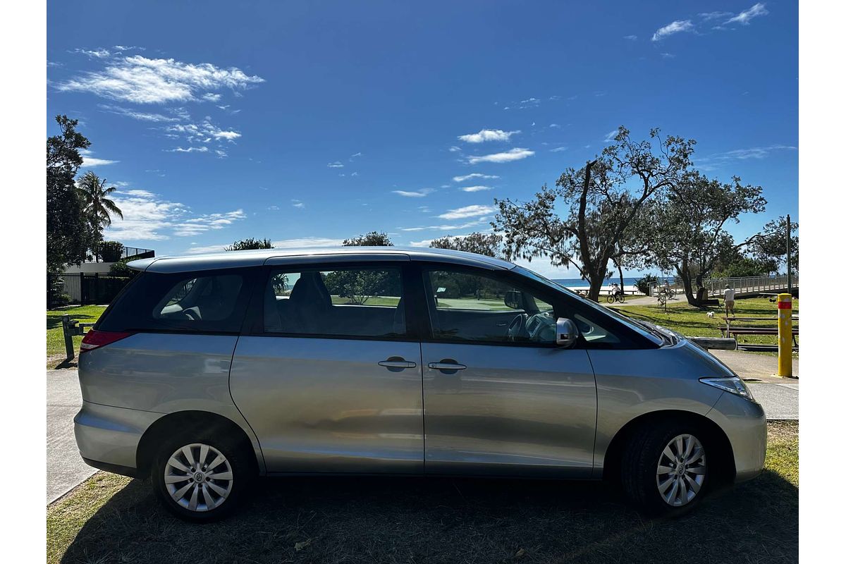 2007 Toyota Tarago GLi ACR50R