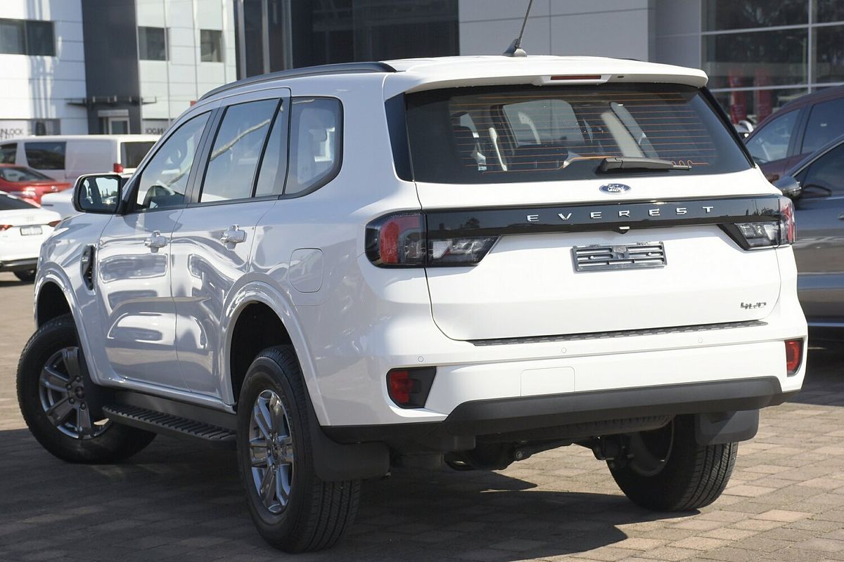 2023 Ford Everest Ambiente