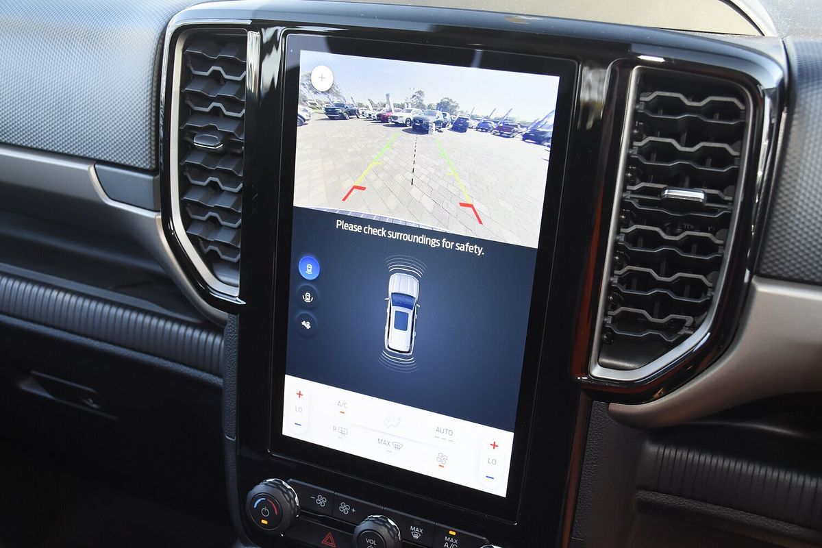 2023 Ford Everest Ambiente