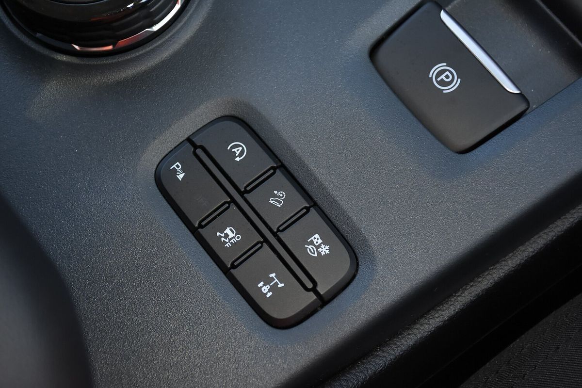 2023 Ford Everest Ambiente