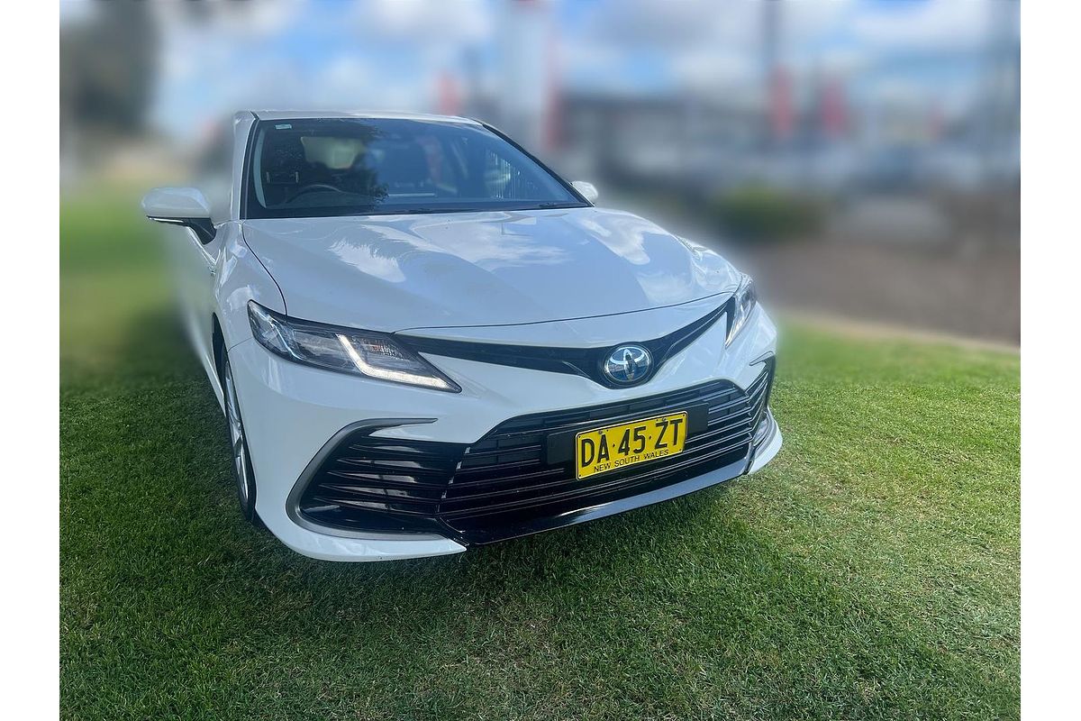 2021 Toyota Camry Ascent AXVH70R