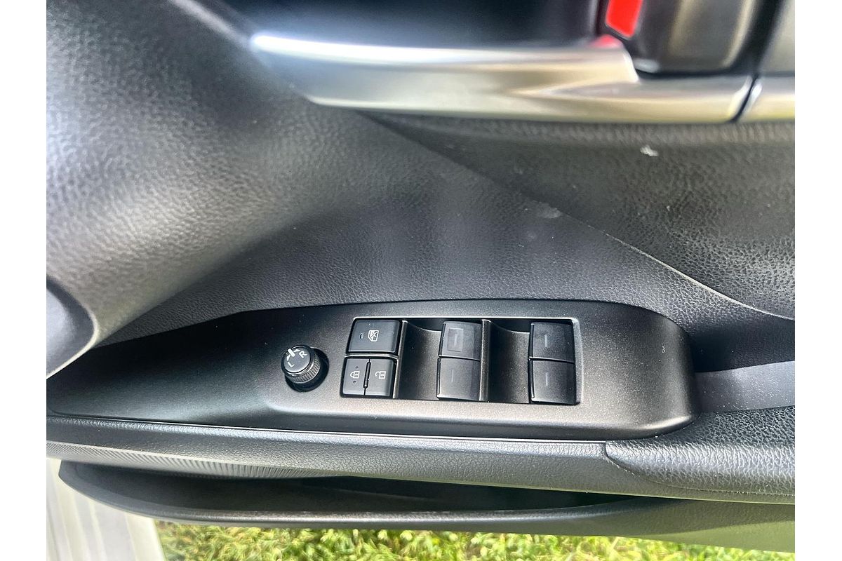 2021 Toyota Camry Ascent AXVH70R