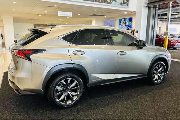 2015 Lexus NX NX300h F Sport AYZ15R