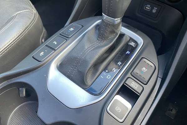 2016 Hyundai Santa Fe Highlander DM3 Series II