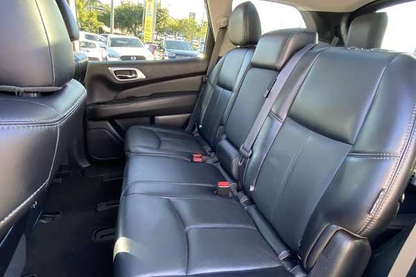 2019 Nissan Pathfinder ST-L R52 Series III