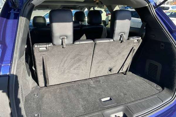 2019 Nissan Pathfinder ST-L R52 Series III