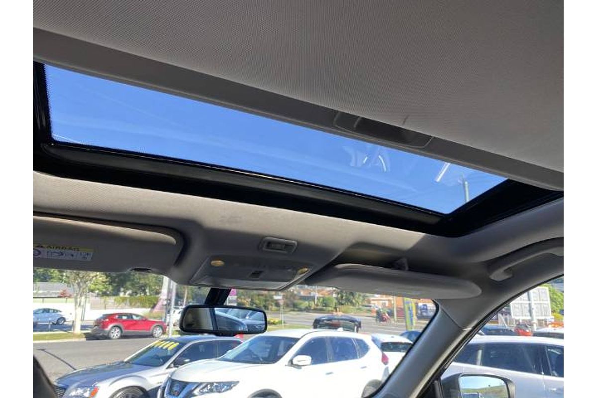 2019 Nissan Pathfinder ST-L R52 Series III
