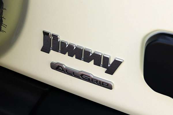 2024 Suzuki Jimny XL JC74