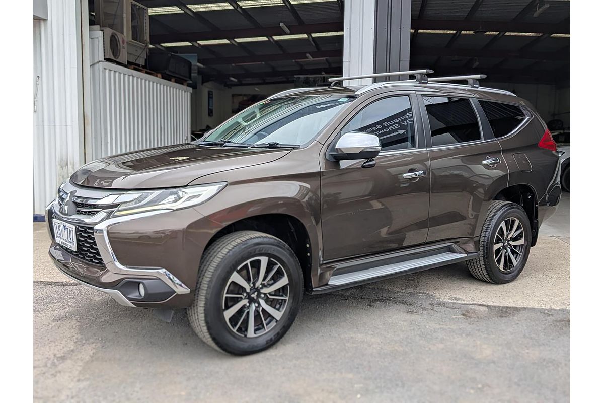 2016 Mitsubishi Pajero Sport GLS QE