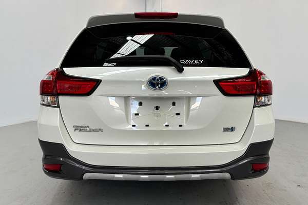 2016 Toyota Corolla Fielder Hybrid Fielder Hybrid Cross NKE165