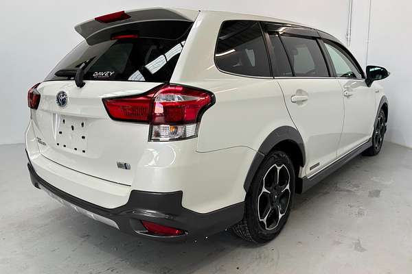 2016 Toyota Corolla Fielder Hybrid Fielder Hybrid Cross NKE165