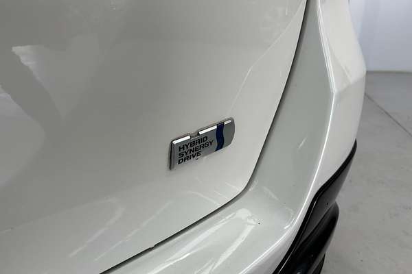 2016 Toyota Corolla Fielder Hybrid Fielder Hybrid Cross NKE165