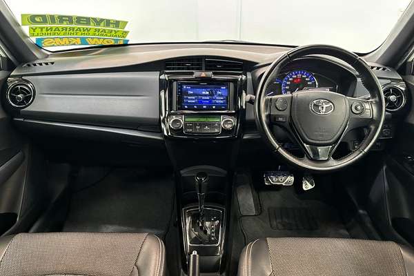 2016 Toyota Corolla Fielder Hybrid Fielder Hybrid Cross NKE165