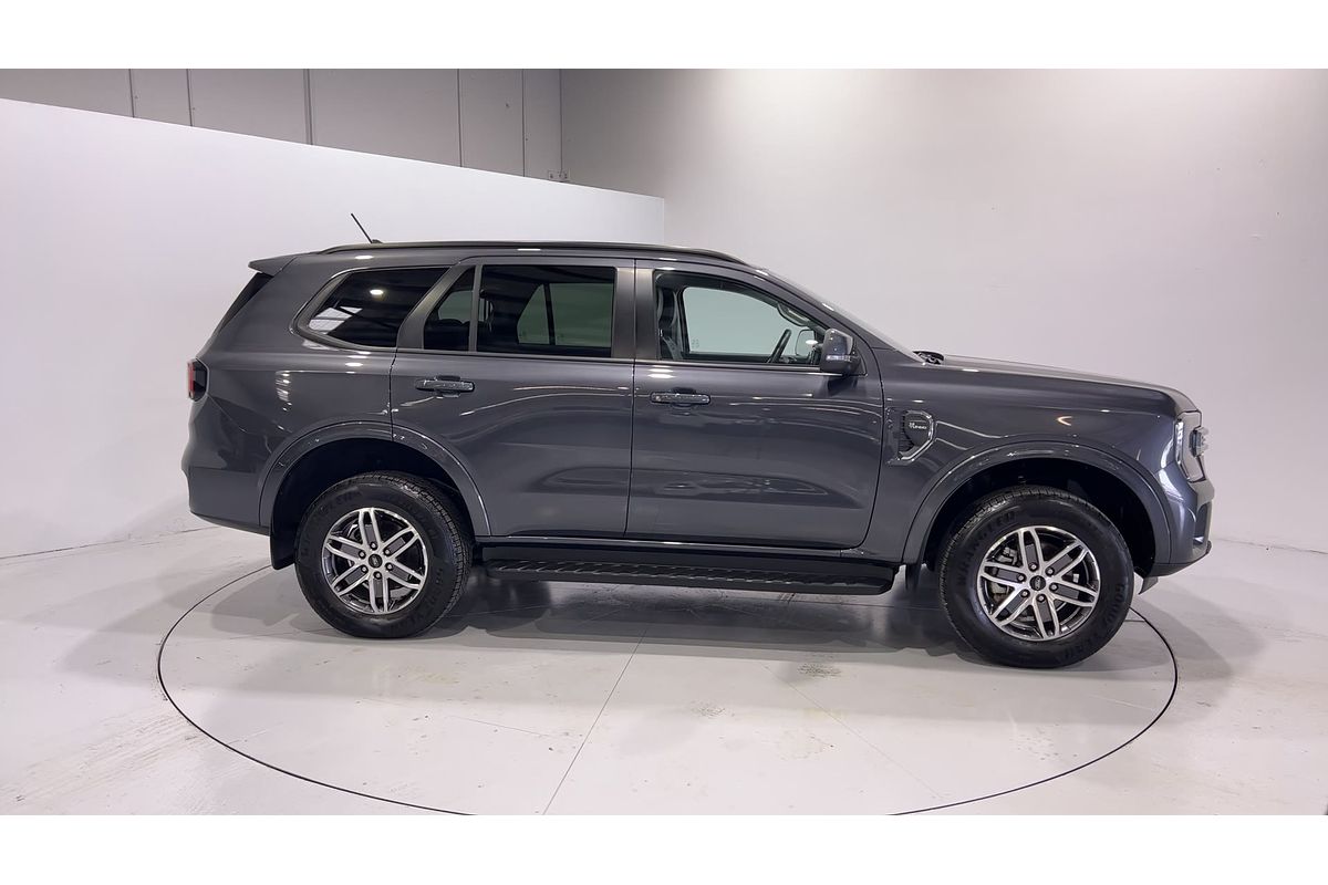 2023 Ford Everest Trend