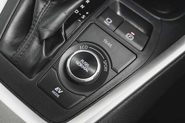 2020 Toyota RAV4 GXL AXAH54R