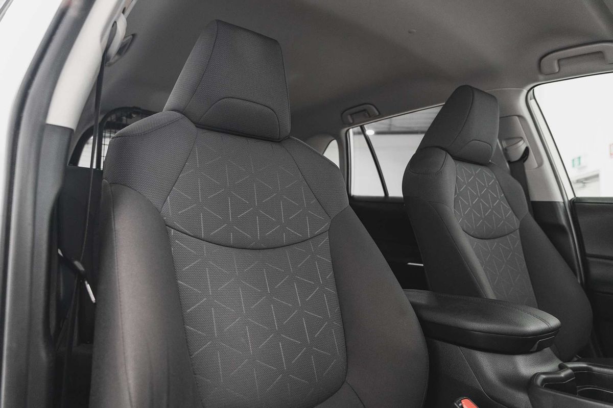 2020 Toyota RAV4 GXL AXAH54R