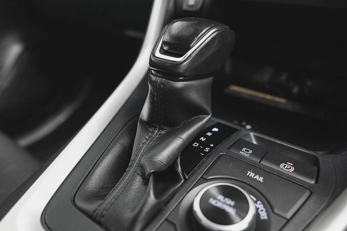 2020 Toyota RAV4 GXL AXAH54R