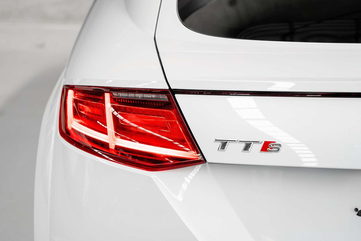 2015 Audi TTS  FV