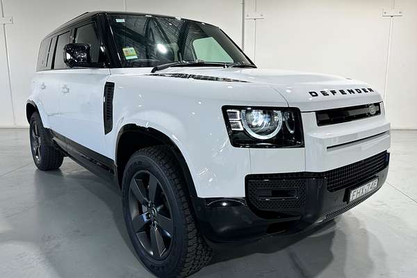 2024 Land Rover Defender 110 P400e X-Dynamic SE L663