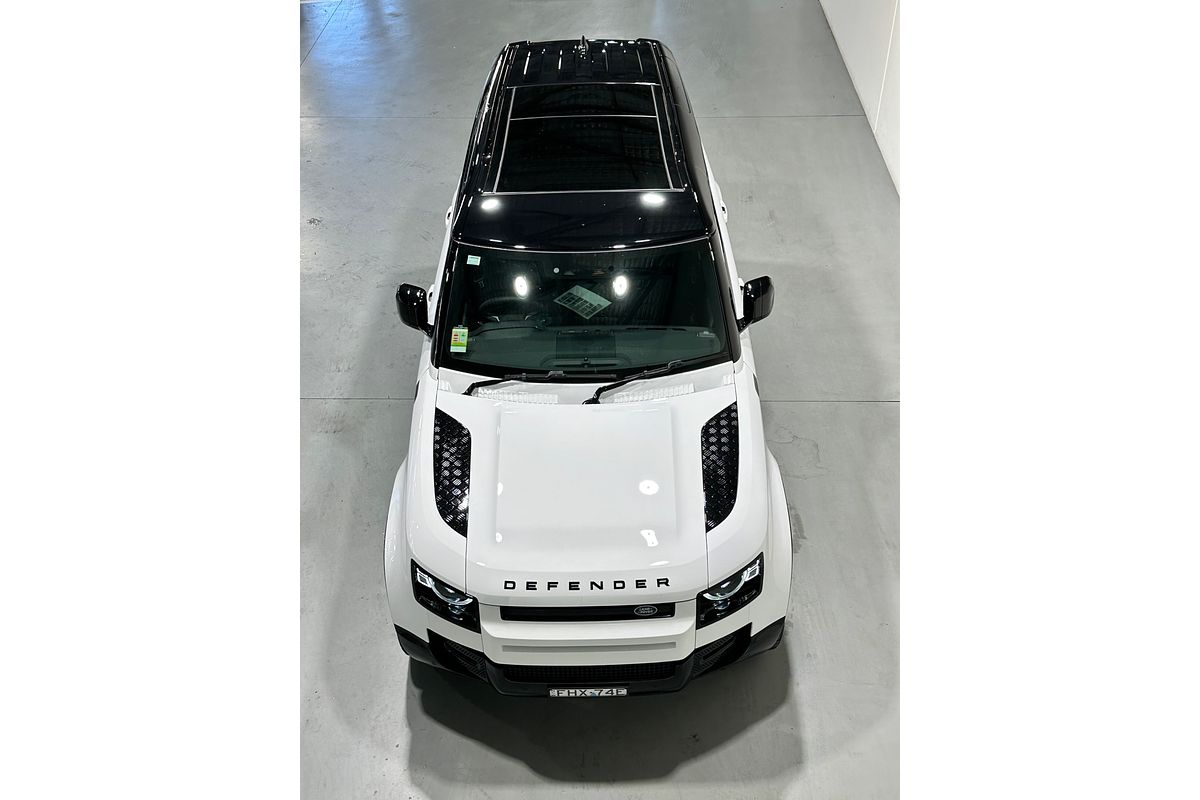 2024 Land Rover Defender 110 P400e X-Dynamic SE L663