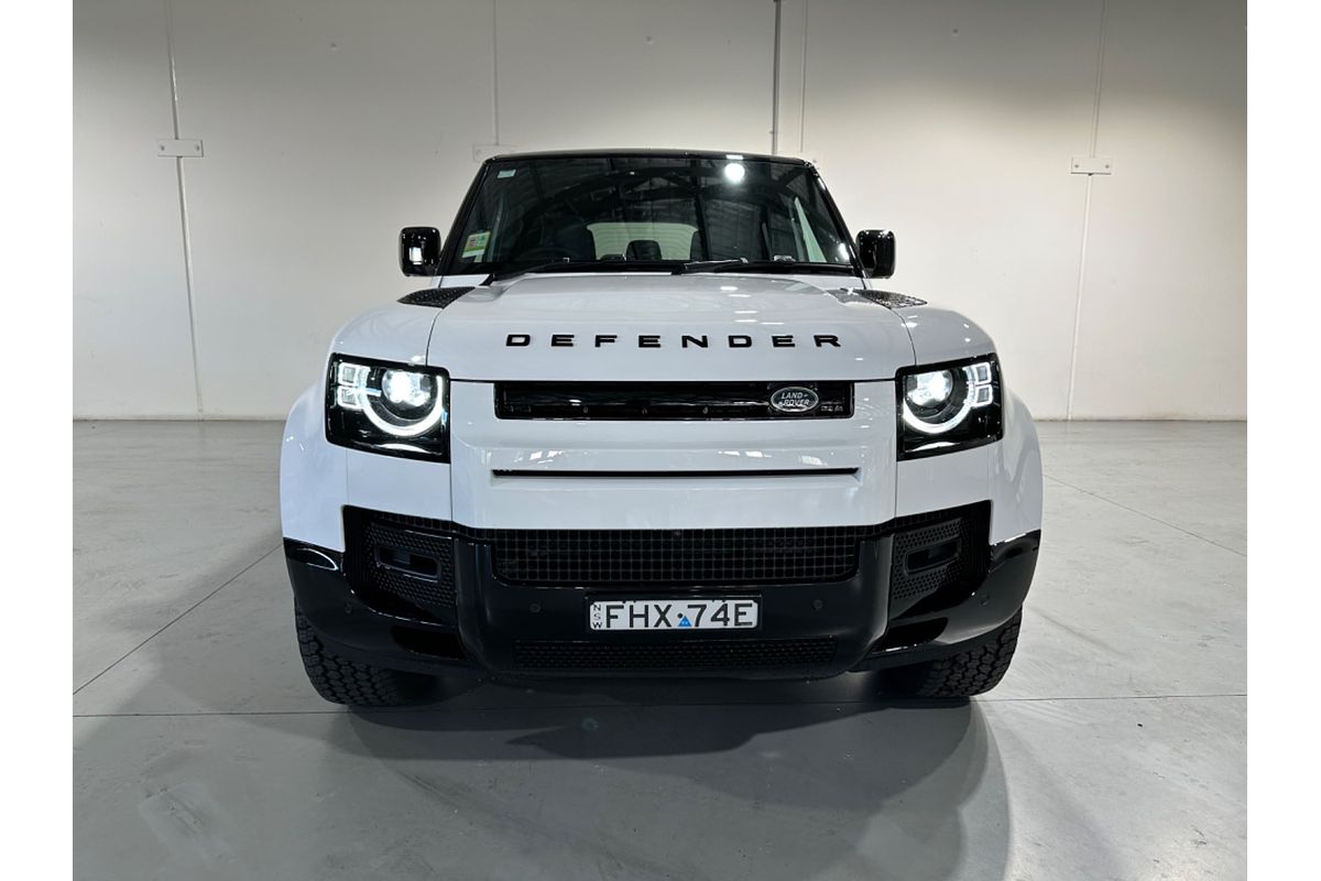 2024 Land Rover Defender 110 P400e X-Dynamic SE L663