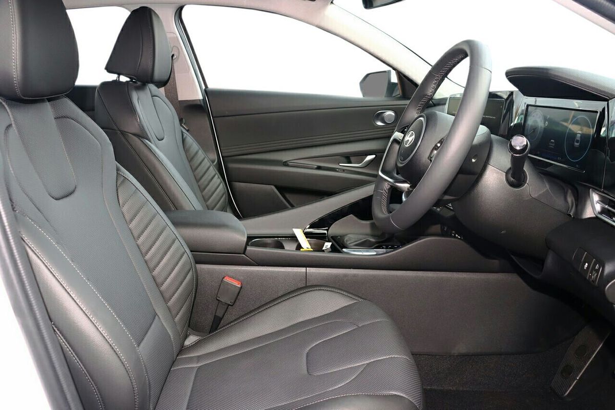 2024 Hyundai i30 Elite CN7.V2
