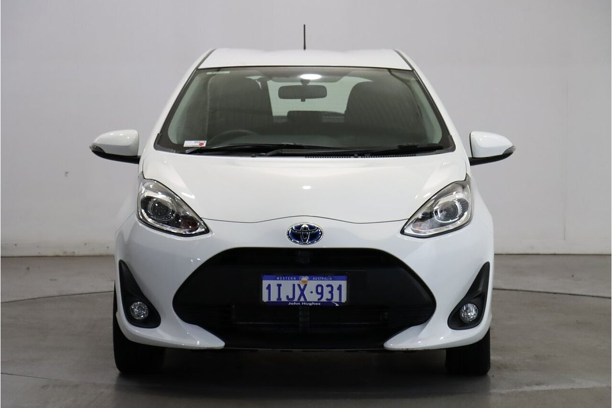 2019 Toyota Prius C NHP10R