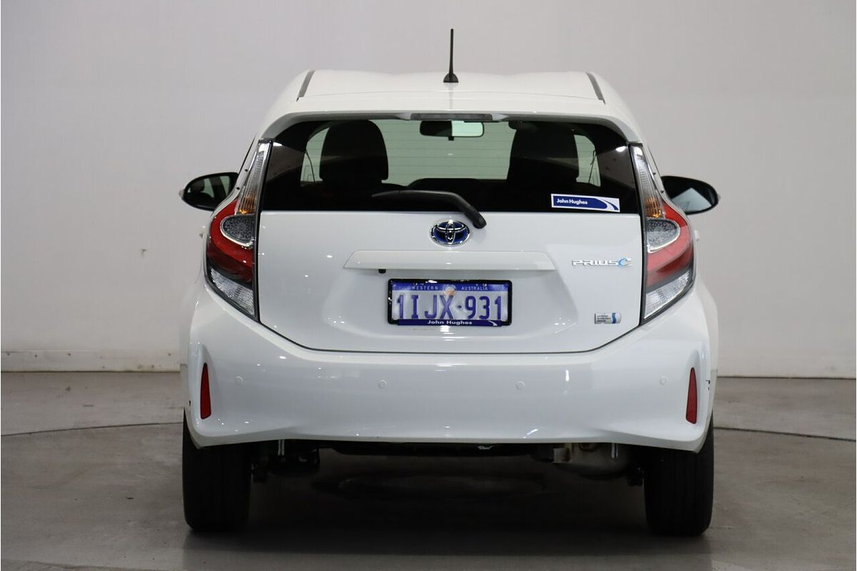 2019 Toyota Prius C NHP10R