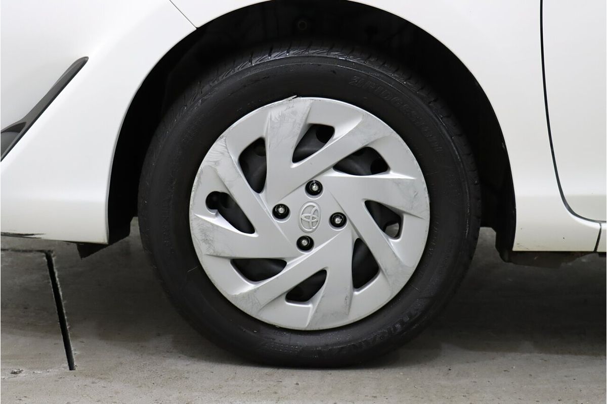 2019 Toyota Prius C NHP10R