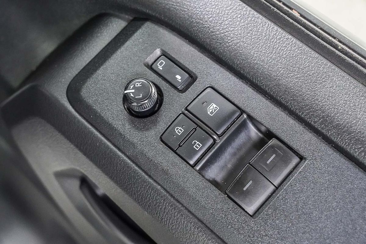 2021 Toyota Hiace GDH300R LWB