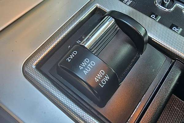 2010 Jeep Cherokee Limited KK