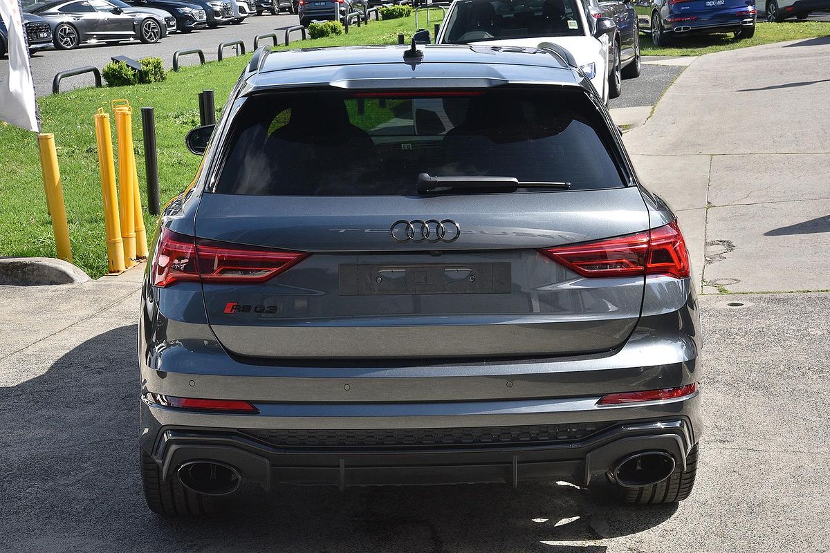 2020 Audi RS Q3 F3