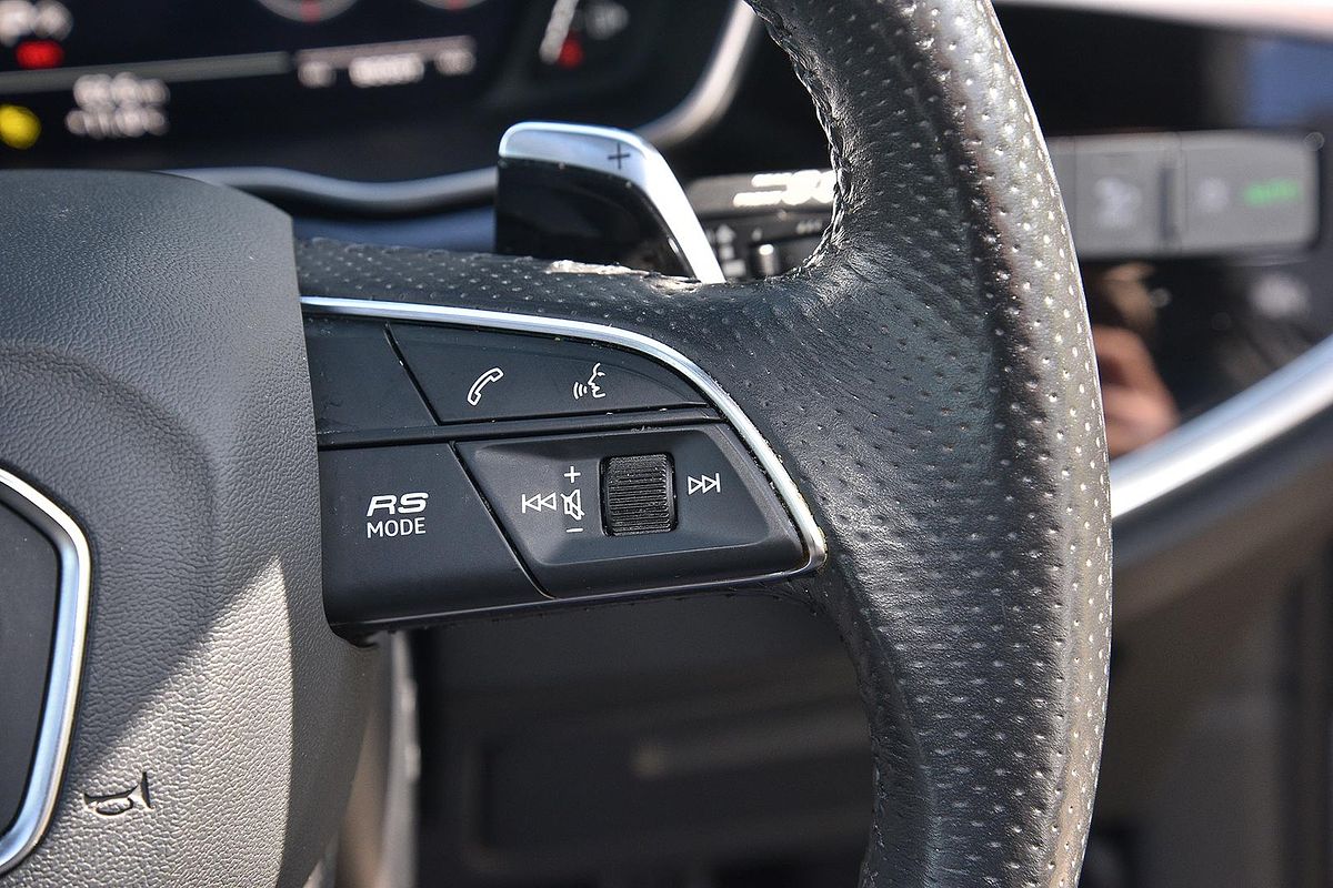2020 Audi RS Q3 F3