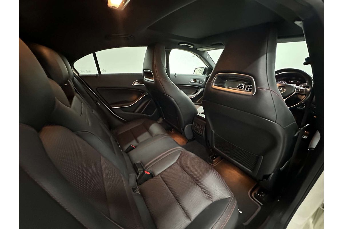 2014 Mercedes-Benz A-Class A200 W176