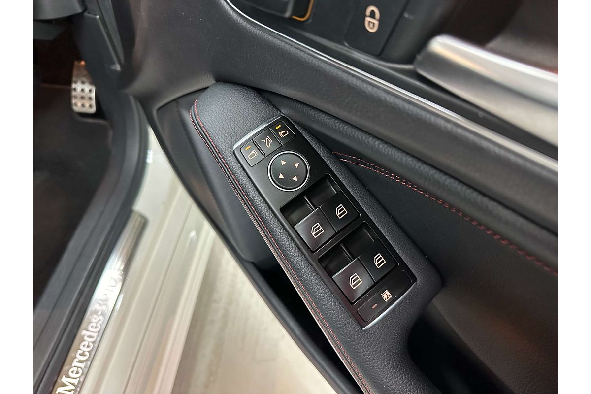 2014 Mercedes-Benz A-Class A200 W176