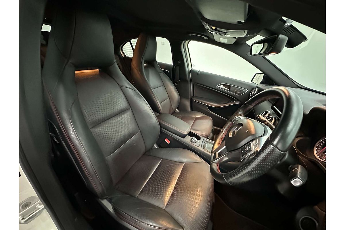 2014 Mercedes-Benz A-Class A200 W176