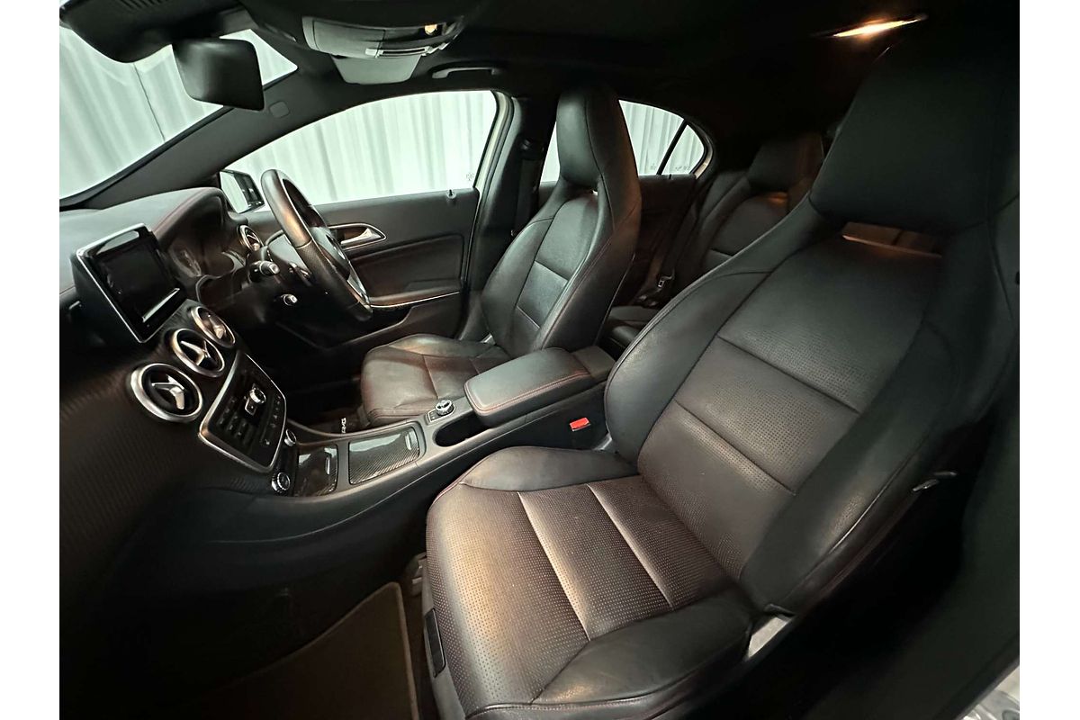 2014 Mercedes-Benz A-Class A200 W176