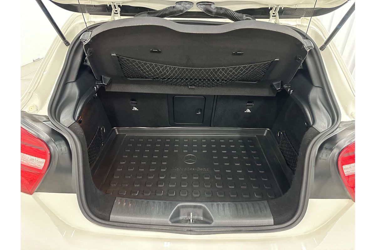 2014 Mercedes-Benz A-Class A200 W176