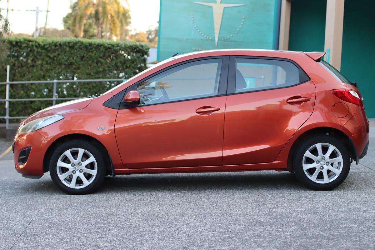 2010 Mazda 2 Maxx DE10Y1