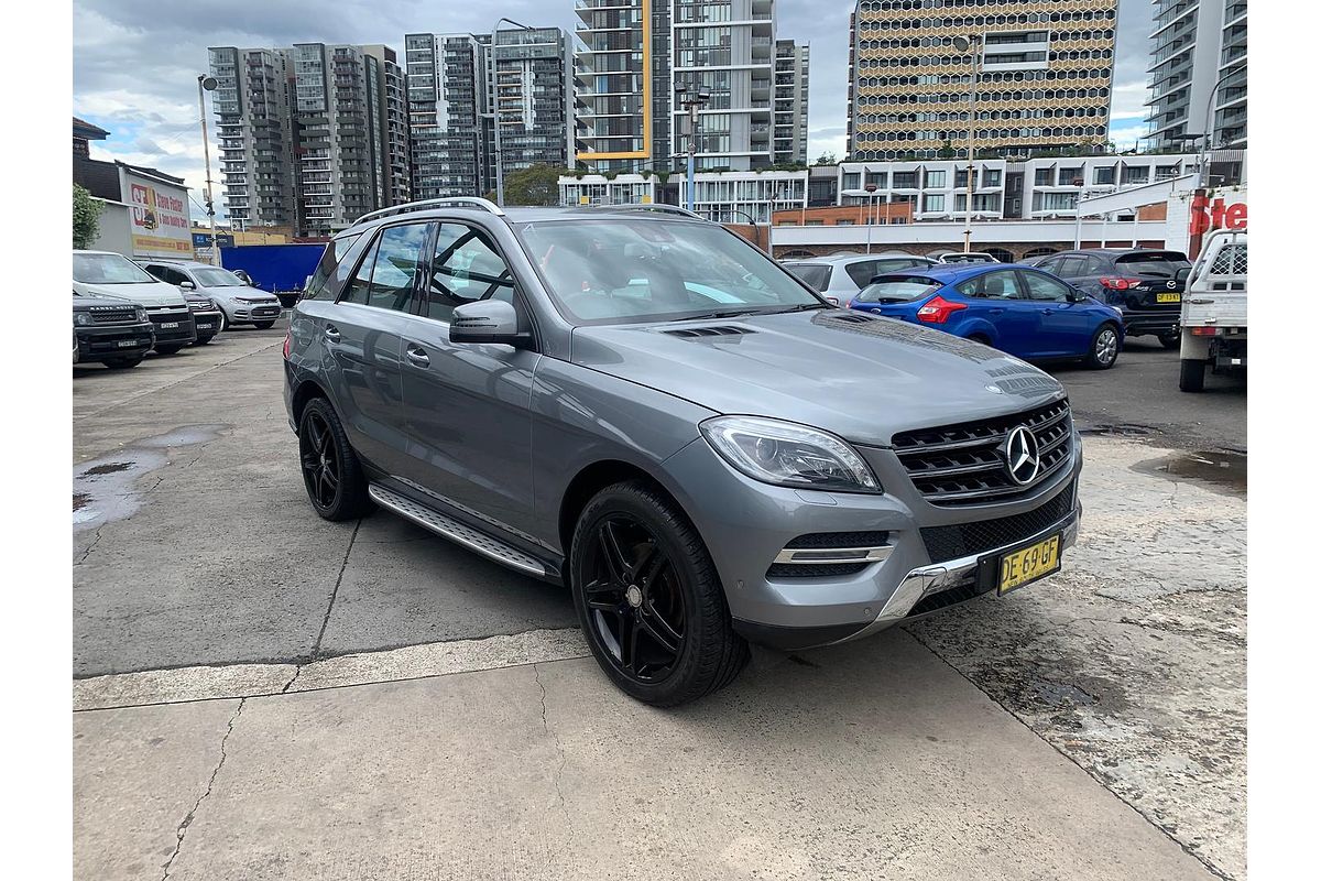 2013 Mercedes-Benz M-Class ML250 BlueTEC W166