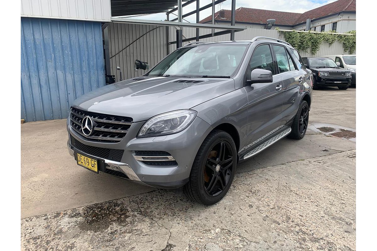 2013 Mercedes-Benz M-Class ML250 BlueTEC W166