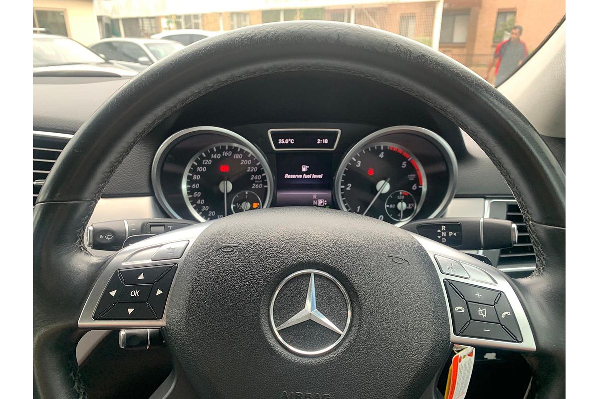 2013 Mercedes-Benz M-Class ML250 BlueTEC W166