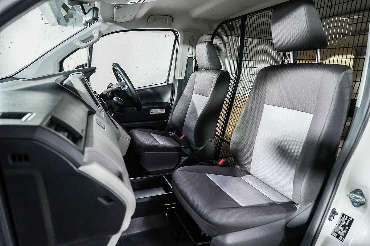 2021 Toyota Hiace GDH300R LWB
