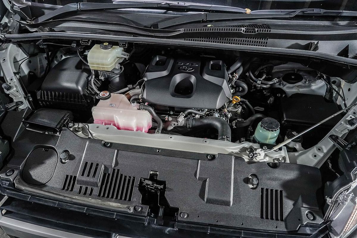 2021 Toyota Hiace GDH300R LWB