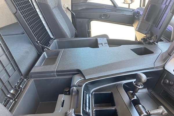 2023 Fuso Shogun FV74 510